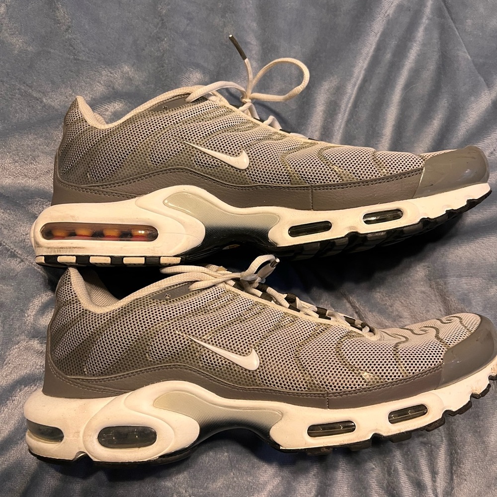 Nike Gray and Black Athletic Shoes